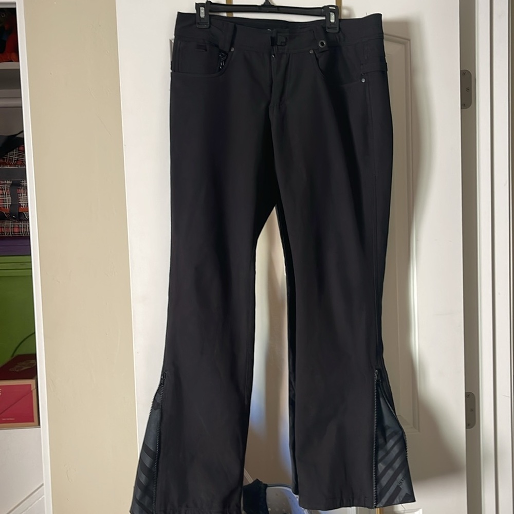 686 Snowboard Pants